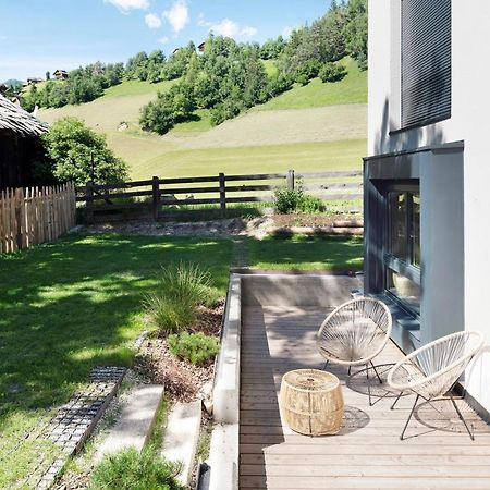 Apartments Armeri Black Dolomites Сан-Віджиліо-ді-Мареббе Екстер'єр фото